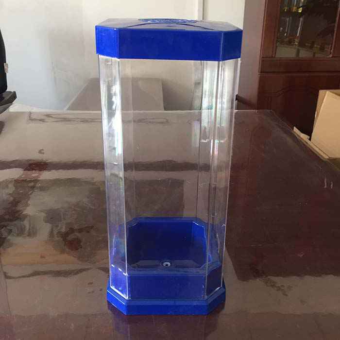 中(zhong)八角帶(dai)蓋藍