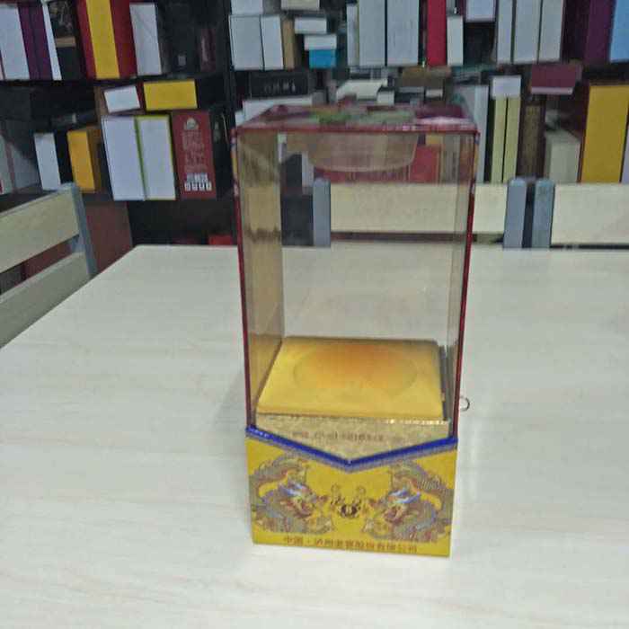 精(jing)裱底座(zuo)亞克力(li)酒盒包(bao)裝