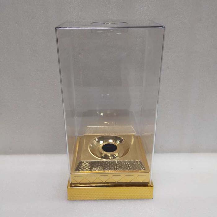 好看的(de)白酒透(tou)明盒包(bao)裝亞克(ke)…